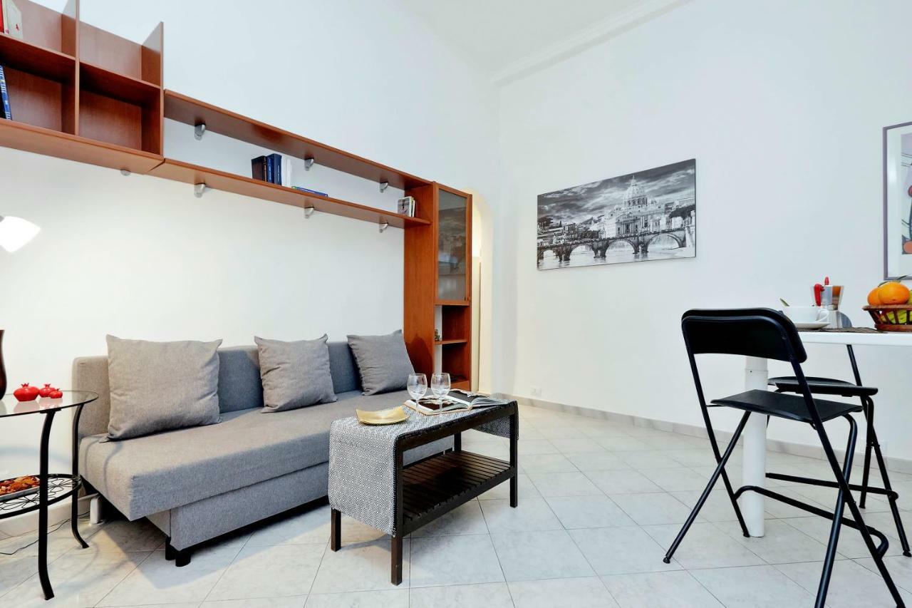 Lungaretta4 Rome Exterior photo